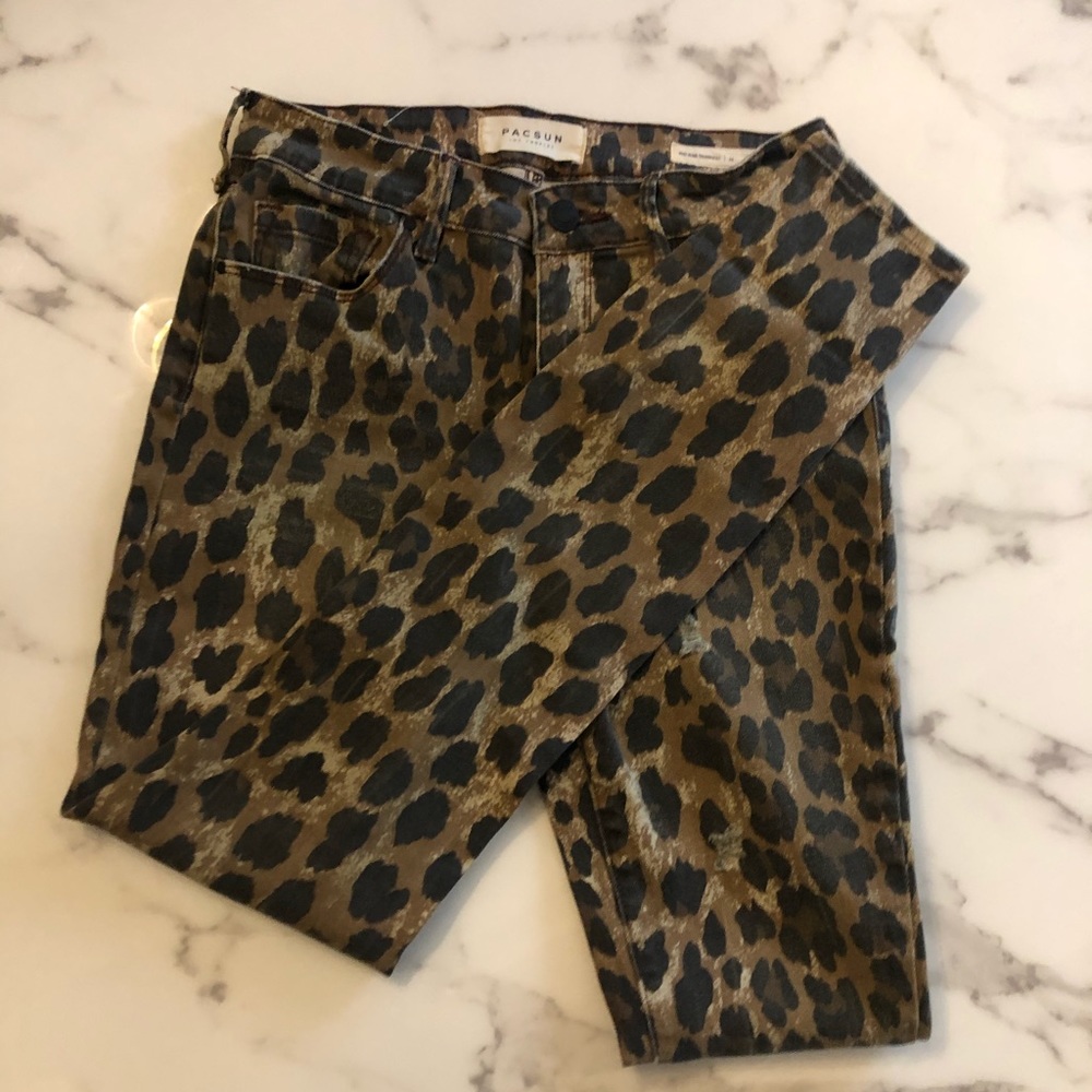 Leopard Jeans